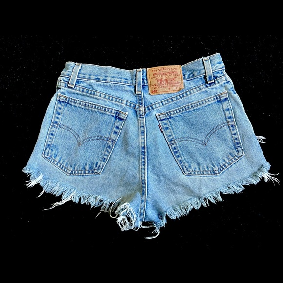 LEVI shorts